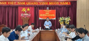 Quang cảnh cuộc họp