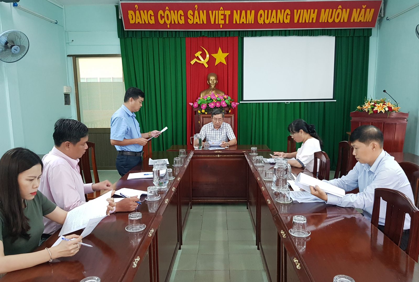 Họp Tổ soạn thảo Quyết định ban hành Quy chế phối hợp về giải quyết  việc nuôi con nuôi có yếu tố nước ngoài trên địa bàn tỉnh