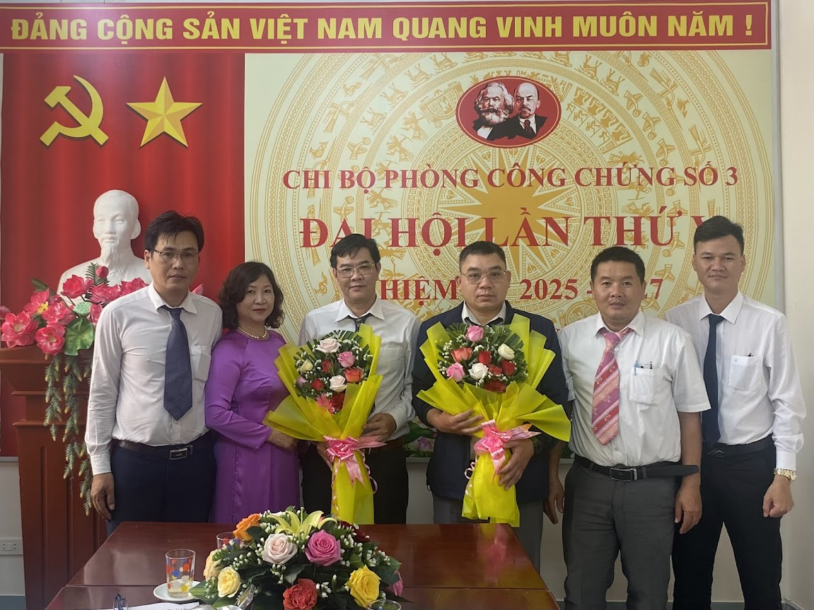 Phòng Công chứng số 3 tỉnh Bình Đinh: Tổ chức Đại hội Chi bộ lần thứ V, nhiệm kỳ 2025 - 2027 thành công tốt đẹp